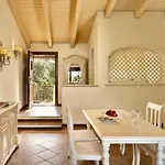 Giardino Degli Oleandri Lejlighedshotel Liscia di Vacca