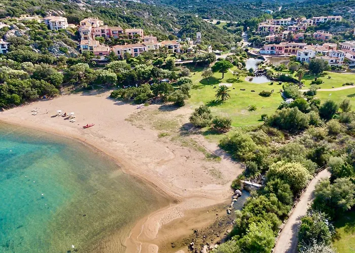 Con Piscina A Liscia Di Vacca, 350 Mt Dal Mare, 3 Km Da Porto Cervo